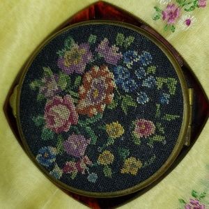 Vintage Powder Compact